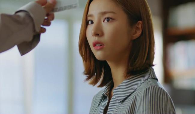 Chồng đi làm ăn xa, vợ phát hiện ra bị cắm sừng nhờ 1 chi tiết và nảy ngay ý định nắm đằng chuôi-2