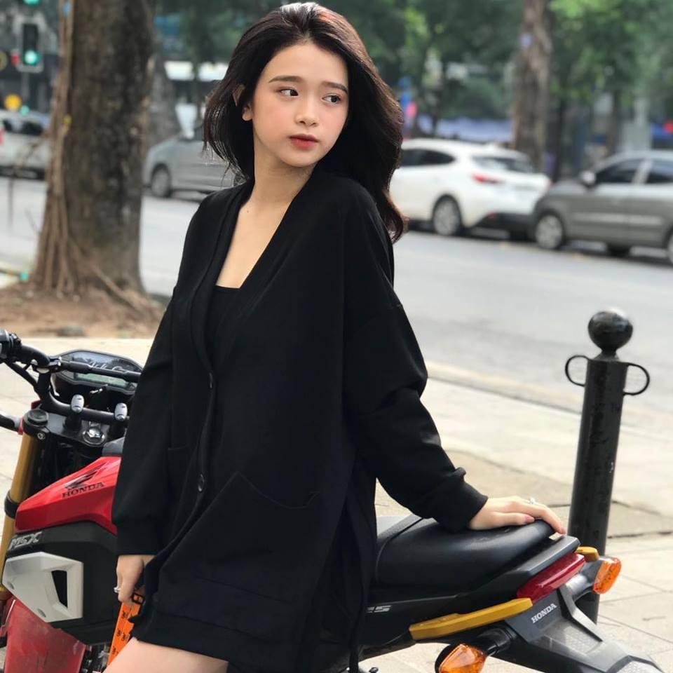 Huyền Baby khoe ảnh đọ sắc cùng chị và em gái, dân tình tấm tắc: Các cụ thân sinh quả thật khéo đẻ-9