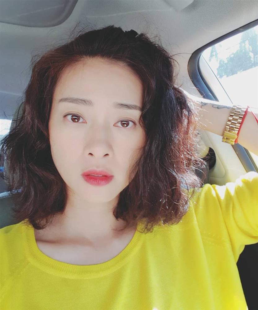 Hoa hậu Diễm Hương được khen ngủ thôi cũng đẹp khi bị chụp trộm khoảnh khắc say giấc nồng-6