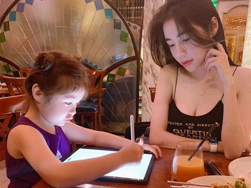 Chính thức lộ diện, ông xã Elly Trần gây bất ngờ với ngoại hình tụt dốc không phanh so với vài năm trước-9