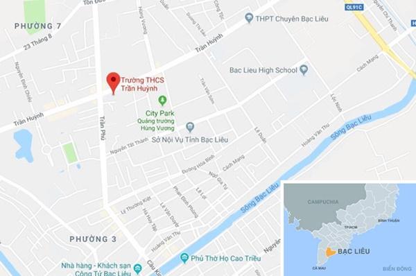 Vợ xúc phạm thầy giáo vì chiếc quần, chồng đến trường xin lỗi-3