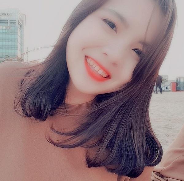 Có người yêu nghiện game, cô gái dành cả tháng làm hộp thính trong game tặng bạn trai-1