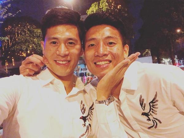 Loạt ảnh tình như bình của bộ đôi hậu vệ Tiến Dũng - Đình Trọng-1