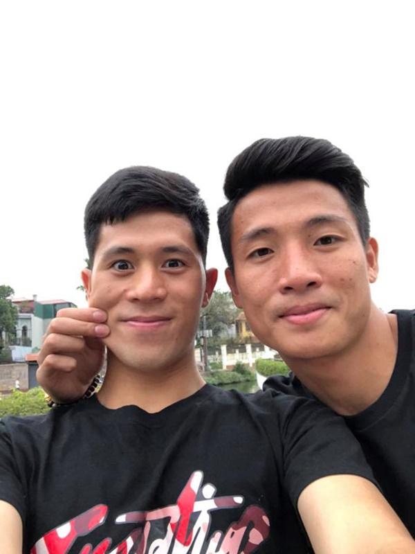 Loạt ảnh tình như bình của bộ đôi hậu vệ Tiến Dũng - Đình Trọng-9