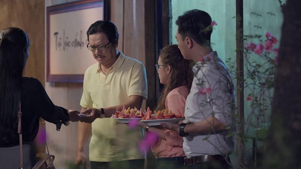 Gạo nếp gạo tẻ tập 93: Sau biết bao lần tạo nghiệp, Hân đã cúi mình nói lời xin lỗi Hương-6