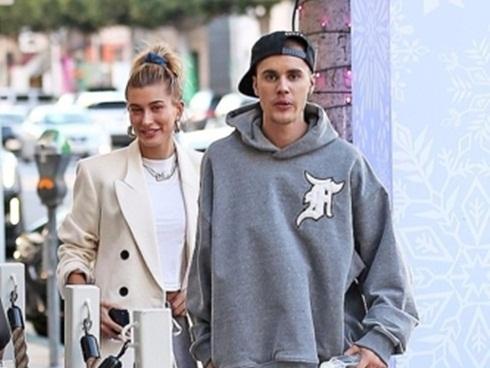 Justin Bieber và Hailey Baldwin hoãn đám cưới lần thứ 3-3