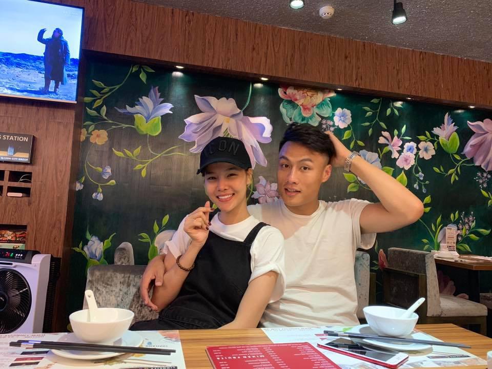 Kỳ Hân: Cả thế giới coi Mạc Hồng Quân là đồ bỏ, nhưng tôi cần và trân trọng anh-1