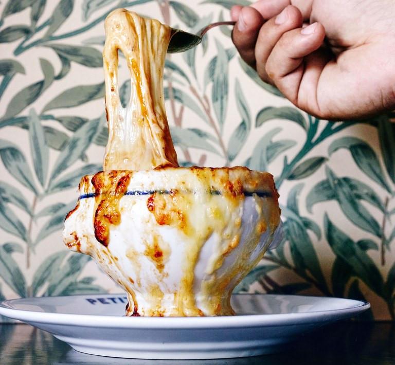 7 loại phô mai hấp dẫn làm tan chảy vị giác mọi tín đồ ẩm thực-6