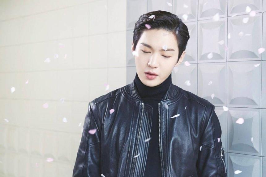 Tháng 12 - tháng trở lại của những ông lớn Kpop-11