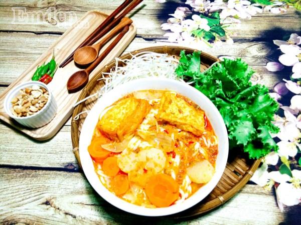 Cách nấu mì Quảng chay đơn giản cho ngày đầu tháng-10