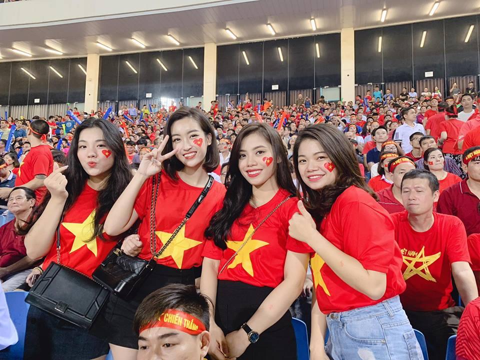 Dàn sao hot nhất Vbiz tưng bừng ăn mừng chiến thắng của tuyển Việt Nam tại bán kết AFF Cup 2018-6
