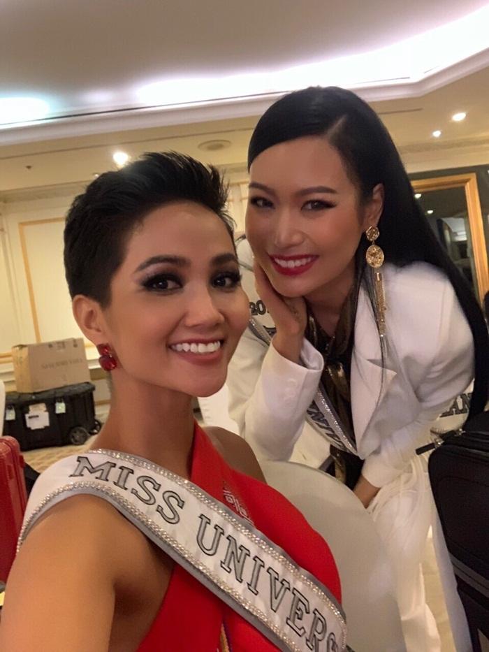 HHen Niê được đánh giá thang điểm mấy khi trực tiếp đọ sắc với dàn mỹ nhân đẹp nhất Miss Universe 2018?-8