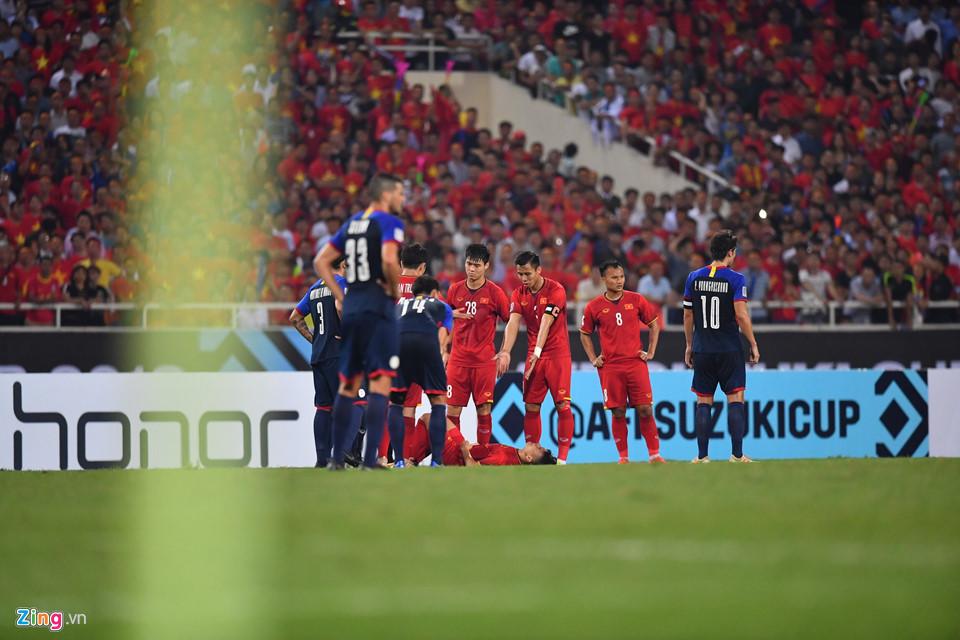 Cứ ra sân là bị kèm cặp, chơi xấu nhưng Quang Hải vẫn tỏa sáng ghi bàn dạy các cầu thủ đội bạn một bài học-4