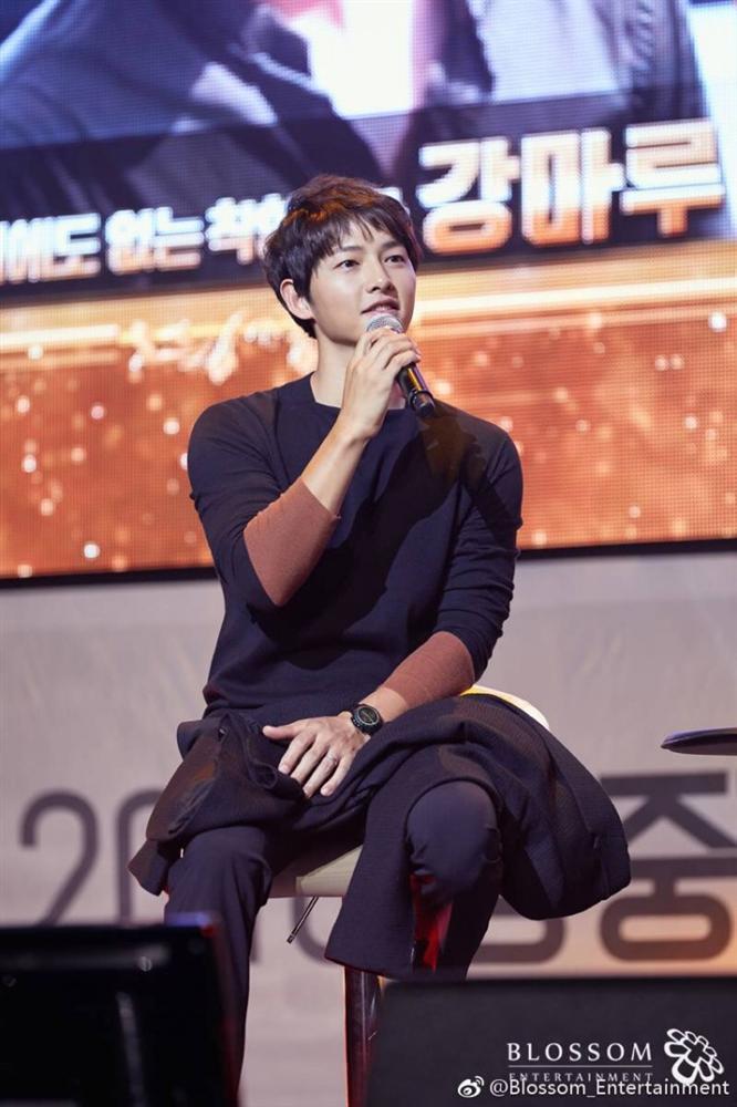 7 nam diễn viên có catse phim truyền hình cao nhất Hàn Quốc 2018: Song Joong Ki - Lee Jong Suk đứng đầu-5