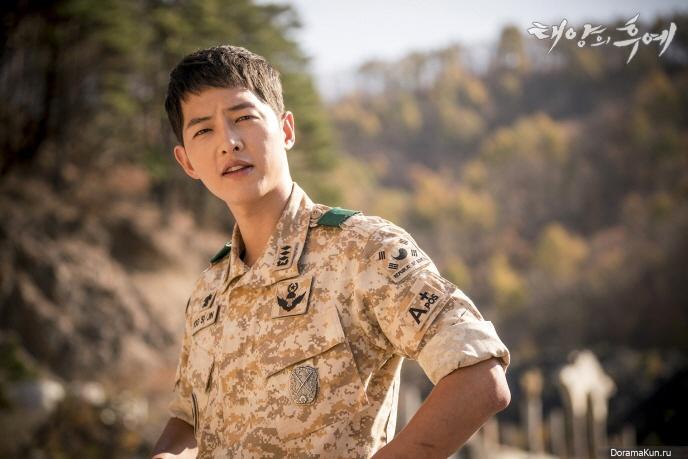 7 nam diễn viên có catse phim truyền hình cao nhất Hàn Quốc 2018: Song Joong Ki - Lee Jong Suk đứng đầu-8