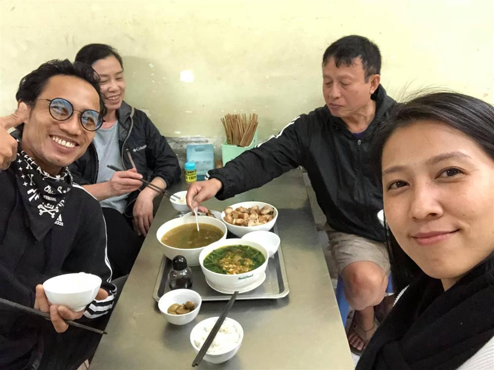 Hơn nửa năm sau scandal tố Phạm Anh Khoa gạ tình, Phạm Lịch xin lỗi vợ rocker vì trót nói ra sự thật-3