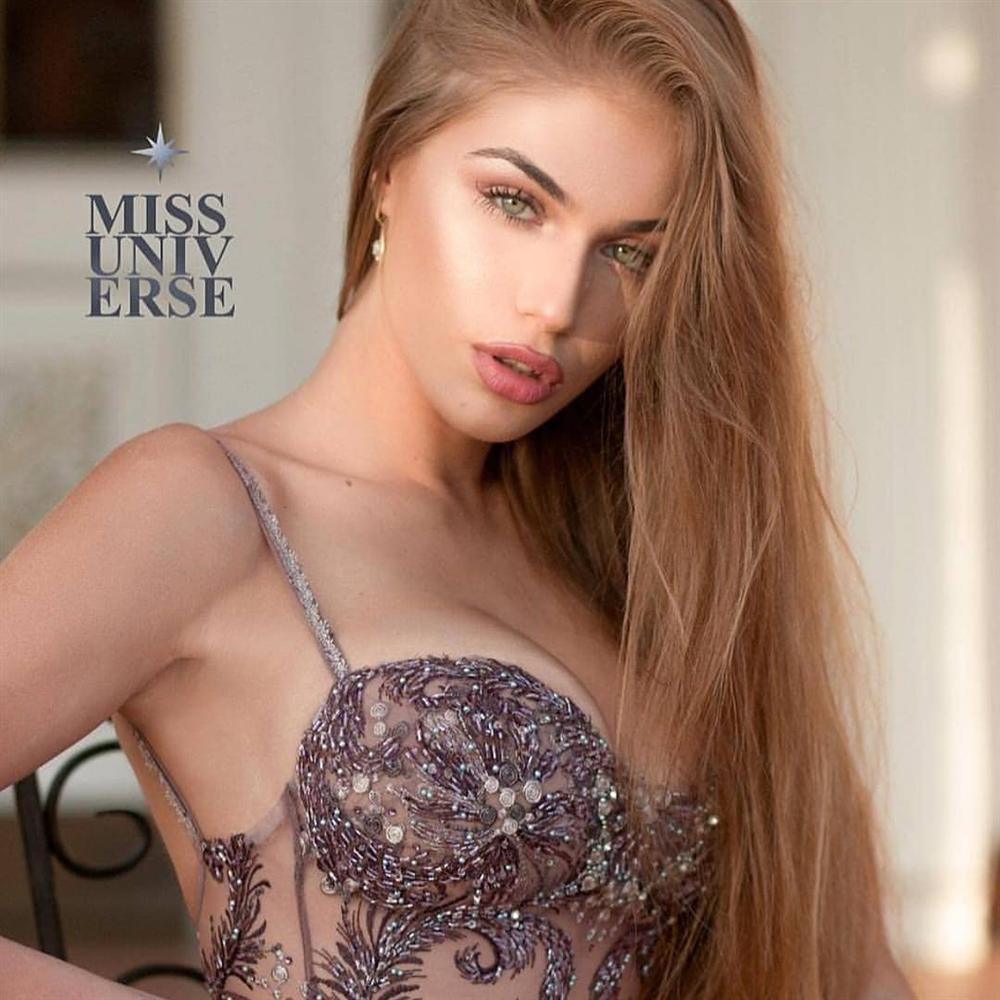 Thí sinh tạo dáng phản cảm, bị nghi trốn khỏi Hoa hậu Hoàn vũ hóa ra chính là quả bom sex nổi tiếng-12