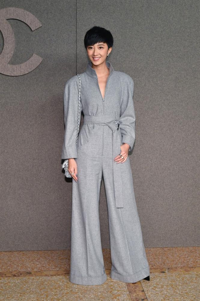 Hoa đán Châu Tấn lạ lẫm cá tính trong kiểu tóc ngắn tại show Chanel ở New York-3