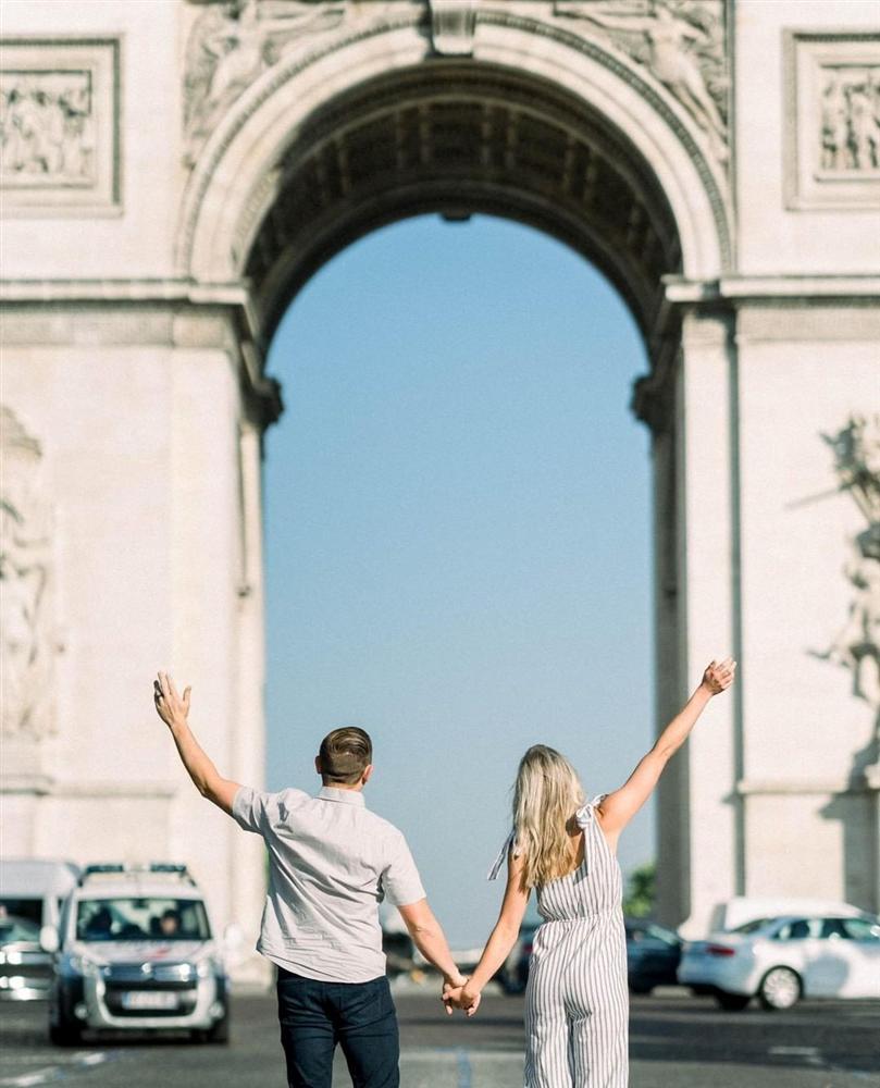 Trước tan hoang, Khải Hoàn Môn từng rất đẹp qua ảnh du khách check-in-12