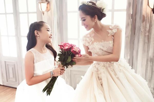 Đăng ảnh cưới lung linh của Khánh Thi, Phan Hiển lần đầu thổ lộ ấn tượng về vợ-4