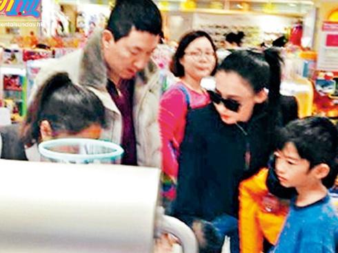 Trương Bá Chi xác nhận sinh tiểu hoàng tử thứ ba nhưng quyết giấu danh tính bố đứa trẻ-10