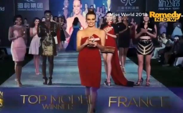 Những người đẹp thắng giải phụ được đặc cách vào thẳng top 30-2