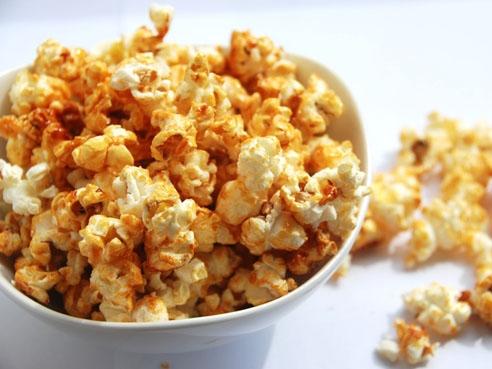 Bắp rang bơ được sản xuất công nghiệp như thế nào?-1