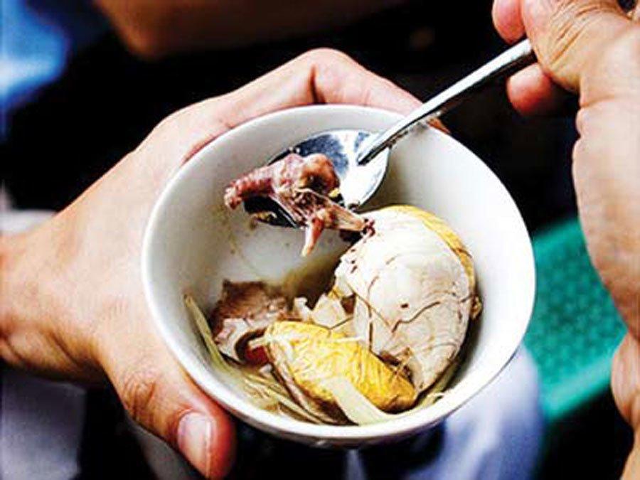 4 món ăn nổi tiếng Việt Nam vào bảo tàng đồ ăn kinh dị thế giới-4