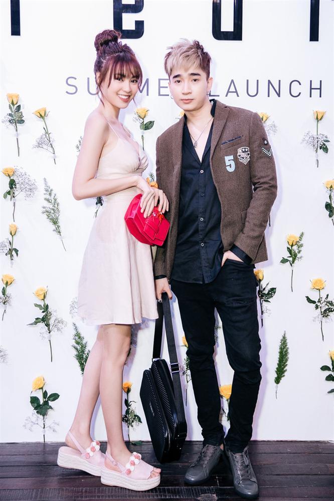 Bị đàn chị gài, Ninh Dương Lan Ngọc chỉ còn biết gật đầu thừa nhận chuyện yêu Chi Dân-1