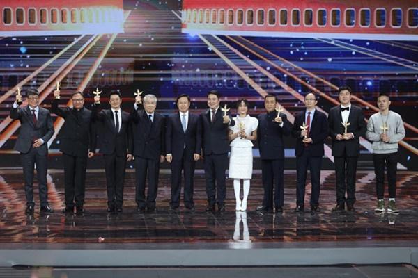 Ngô Kinh lên tiếng trước tin Chiến lang nguy cơ bị cấm làm tiếp-3