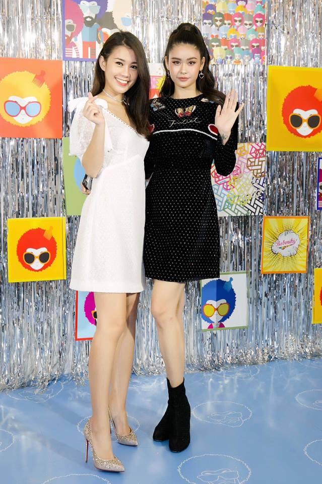 Thủ môn Đặng Văn Lâm bất ngờ được nàng hậu xinh đẹp tỏ tình-8