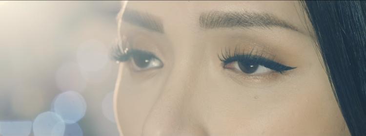 Fan Hương Giang chú ý: Bạn có quà Giáng sinh từ thần tượng!-1