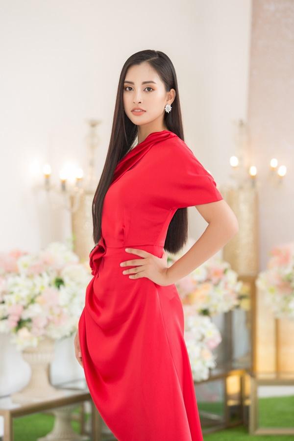 Trần Tiểu Vy: Tôi không quan tâm lùm xùm mua giải của các hoa hậu khác-3