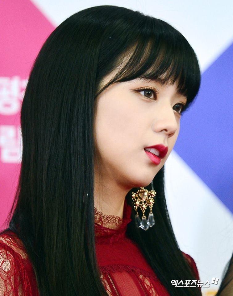 Không phải Jennie, chính Jisoo Black Pink mới là người sở hữu những khoảnh khắc đẹp đến gây bão-11