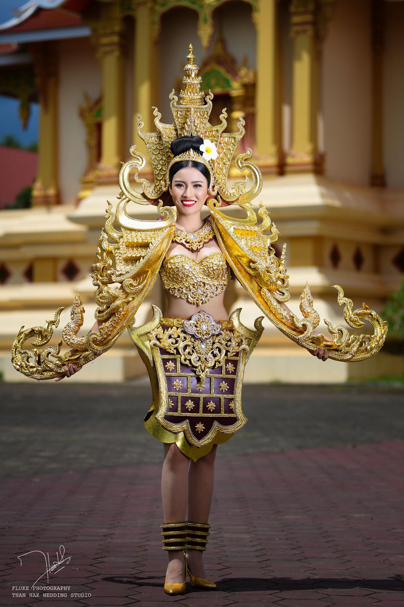Chiêm ngưỡng loạt quốc phục khủng của Hoa hậu Lào qua các năm thi MISS-7