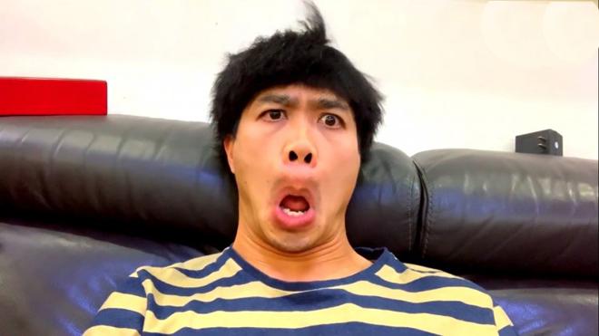 Dũng mãnh trên sân cỏ nhưng ngoài đời Công Phượng lại cute lạc lối-11