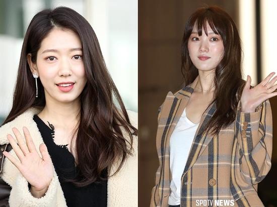 Park Shin Hye và Lee Sung Kyung đọ sắc tại sân bay