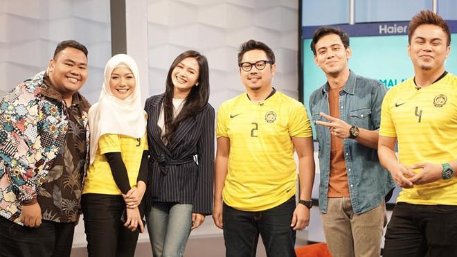 Bạn gái tin đồn của thủ môn Lâm Tây nói lời yêu, cổ vũ bằng tiếng Nga-4