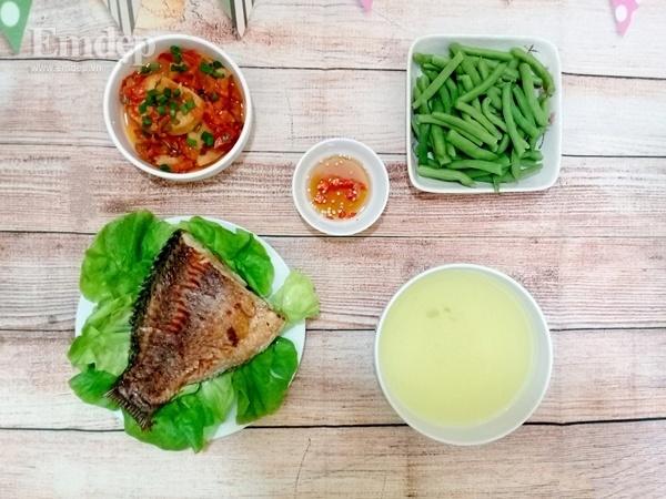 Thực đơn cơm tối cho 3 người no căng bụng chỉ hơn 40 nghìn đồng-4