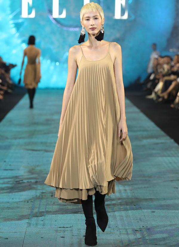 Tỷ muội Thanh Hằng - Hà Tăng ôm nhau thắm thiết khi Tăng Thanh Hà xuất hiện với vai trò mới-10