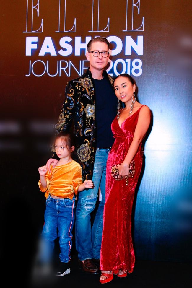 Mỹ Tâm già đi cả chục tuổi với mốt tóc nâu môi trầm, Ái Phương đẫy đà như mệnh phụ phu nhân-7