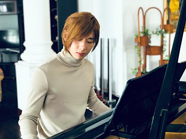 Biến đổi style nhanh như lật bánh tráng, người tình Hari Won khiến giới trẻ phát cuồng-12