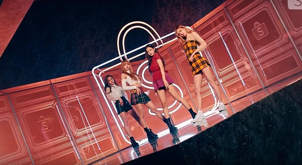 Clip của Black Pink bị cấm ở Indonesia vì hở nhiều da thịt-2