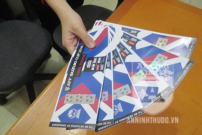 Lời kể cay đắng của nạn nhân bị lừa hàng chục triệu đồng mua vé giả chung kết AFF Cup-1