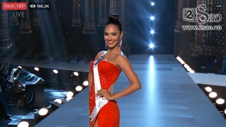 HHen Niê trình diễn bikini gợi cảm, tung váy dạ hội xuất quỷ nhập thần đêm bán kết Miss Universe 2018-4