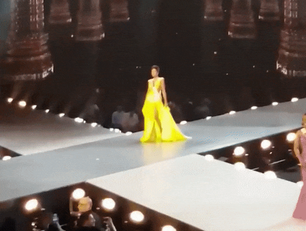 Ơn giời, fancam quay trọn vẹn màn tung váy xuất thần của HHen Niê tại Miss Universe 2018 đây rồi-3