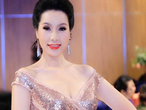 Trịnh Kim Chi: 'Tôi và chồng luôn chung thủy, dành tình yêu lớn cho nhau'