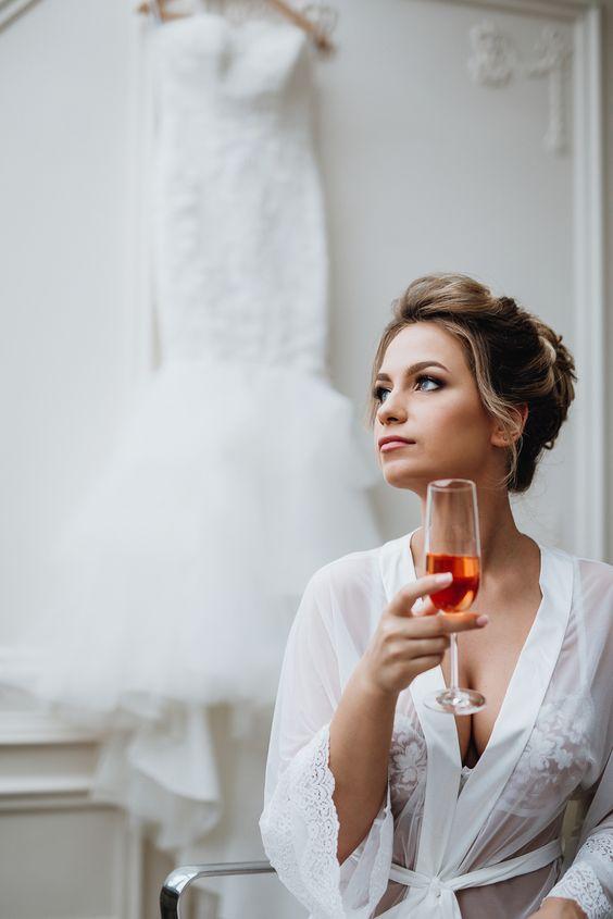 Người thứ 3 xuất hiện: Phụ nữ đừng tự làm mình đau, hãy cứ bình thản đứng yên!-2