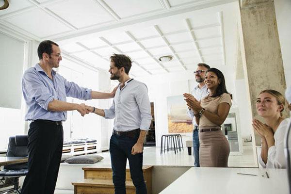 Không ai thương nhân viên bằng các vị sếp hoàng đạo sau-2