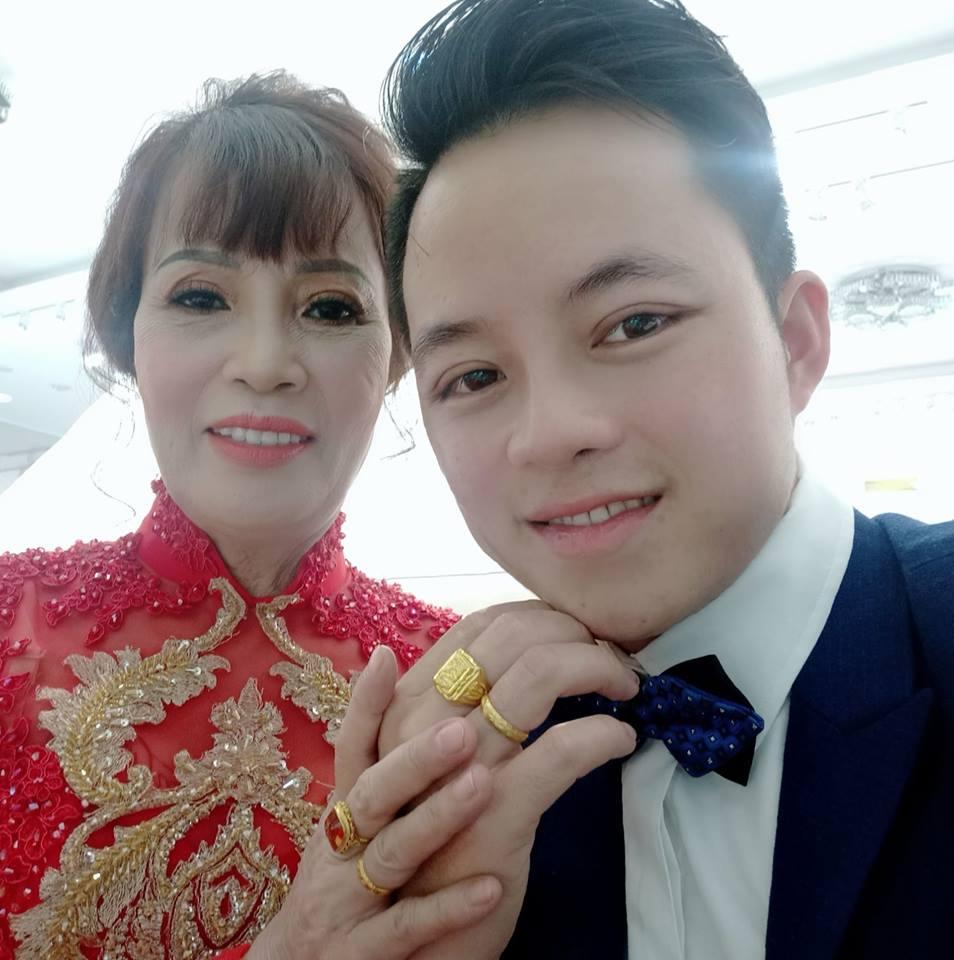 Liên tục khoe cuộc sống dư giả, cô dâu 61 tuổi bị tố mở dịch vụ 3 triệu/lần nói chuyện, 70 nghìn/cốc cà phê-1